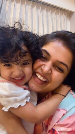 Sonal Kaushal Instagram - Can’t stop smiling 😊