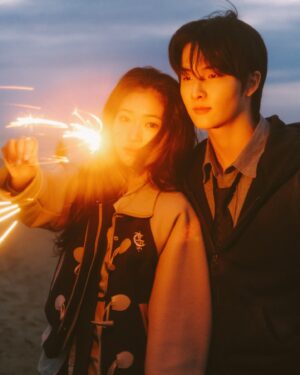 Song Chae-yoon Instagram - -
우리의 밤은
당신의 낮보다 아름답다