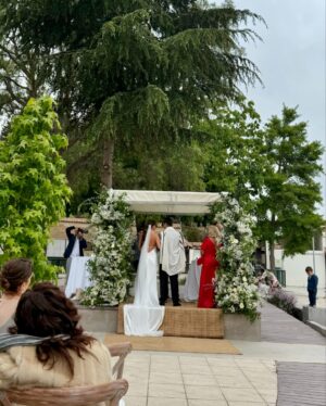 Sonia Fried Instagram - Felicidades Yuri y Cata por su lindo matrimonio. Les deseo lo mejor junto a la hermosa Helena y que sigan siendo muy felices. #mazeltov ✡️💍