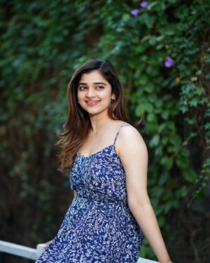 Soniya Suresh Instagram - Feeling pretty in : @tsboutique625 outfit 
Beautifully captured by : @kp_fotofactory