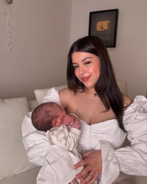 Sophia Grace Brownlee Instagram - my 🌹 girl