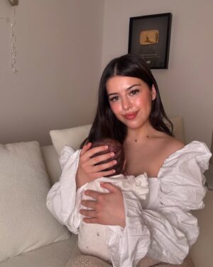 Sophia Grace Brownlee Instagram - my 🌹 girl