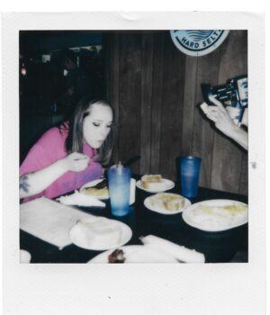 Sophia Regina Allison Instagram - 2024 has been crazy thank you so much to everyone who listened to Evergreen and everyone who came out to shows 🥰 here’s some pics and a little list of some new music I loved this year. see you all in 2025 💗💗💗