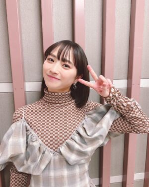 Sora Tamaki Instagram - 💰

今日はカネオくんです！
今回はタイについて。

人気スポットやグルメをたくさん知ることができて、
タイにとても行きたくなりました！🇹🇭

ぜひご覧ください。

one-piece @la_boutique_bonbon_official
knit @annual_nz_official
shoes @kanematsu_official
earring @sorbet_accessory
　

#有吉のお金発見突撃カネオくん 
#田牧そら