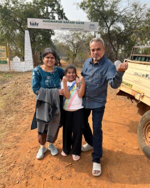 Sravana Bhargavi Instagram - This was a No network vacation . And we had all the fun we could.
This was a different kind of vacation than what my parents were typically used to.
Its pretty evident in these pictures and videos that my parents had a lot of fun in this trip.
Although there was no sighting of the big cat, these 3 days were no less remarkable.
Trip , accommodation, commute was curated by @pariksheetd  @thesafaribuff .
Thankyou for gracefully handling our last minute travel challenges as well ❤️❤️
