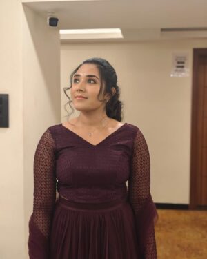 Sree Nithi Instagram - The success of every woman should be the inspiration to another…
We should raise each other up…!

Mua : @ishwariya_makeovers 
Costume : @lafashionstudio.in