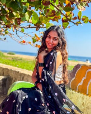 Sreethu Krishnan Instagram - One step closer 🌝✨… 

Wearing @kaithari_studio 
#sreethukrishnan
