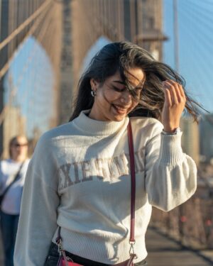 Sri Gouri Priya Instagram - Happy New Year, everyone!!!🤗❤️
Wishing you all lots n lots of love, light, peace and happiness! 

PS - This is a small happy dump from my recent trip to New York! Felt chala cute!🥰☺️