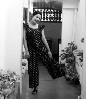 Sruthy Suresh Instagram - Spotted: one happy girl in a polka dot jumpsuit!
Outfit : @polkadotsbysandypillai 👗

Thanks, Sandy, for this adorable outfit🥰