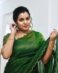 Actress Sruthy Suresh HD Photos and Wallpapers December 2024