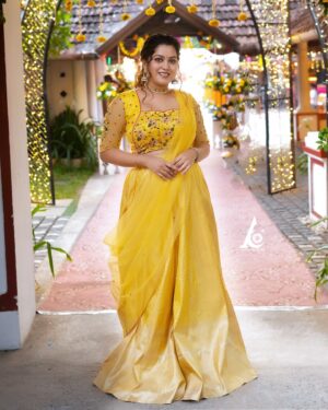 Sruthy Suresh Instagram - Haldi vibes ✨Dressed to spice up my friend’s special day♥️

Outfit : @orchiddesignsbyansu 
MUA : @beyondlooks_make_up_studio 
📸 : @aradhya_creations04