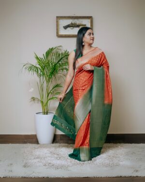 Sruthy Suresh Instagram - Indian heritage at its finest! Wearing a gorgeous Banarasi khaddi Georgette saree ✨

Saree: @sahasra.in 
MUA & styling : @vikramanvijitha 
📸 : @ameensabil 

#sahasrabysruthy #sahasrasarees #banarasi #banarasisaree #khadigeorgette #semibanarasi 
 #SareeAddict #BanarasiWeave #georgettesaree
