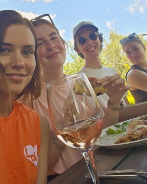 Stephanie Bendixsen Instagram - Hold on, partner.