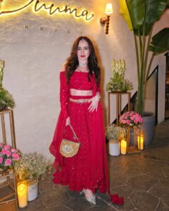 Actress Stephanie Timmins HD Photos and Wallpapers November 2024