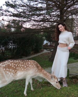 Su Burcu Yazgı Coşkun Instagram - kalbimm🫠