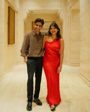 Subhalaxmi Parida Instagram - Four trips around the sun together ❤️

#WeddingAnniversary