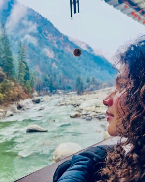 Subiksha Kayarohanam Instagram - Mountain travel, in particular, became a metaphor for the journey of the year - often steep, requiring perseverance, but offering stunning views and deep rewards for those who pressed on. What a beautiful end to 2024❄️. May 2025 be a year of growth, resilience, and breathtaking moments❤️💫
Wish you all a wonderful year ahead ☃️