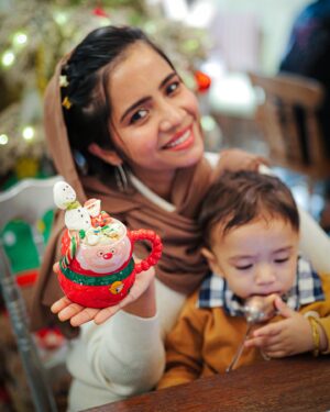 Suhana Basheer Instagram - 15th Anniversary vibes: Love, laughter, and a Thailand photo dump to remember! 💕🇹🇭

#anniversary #thailand #bangkok #bstorycafe #food #basheerbashi