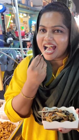 Suhana Basheer Instagram - When in Thailand, eat like a local! 🐛🍴 Would you dare to try these street food delicacies? 🐛🐜🦗🕷️🦂🐸🪳

#thailand #bangkok #thaistreetfood #suhanabasheer #basheerbashi