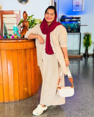 Suhana Basheer Instagram - “Smiles are contagious, so here’s yours for today 😊✨#pattaya  #smilemore #vacay 📸 @mashura_basheer 😄