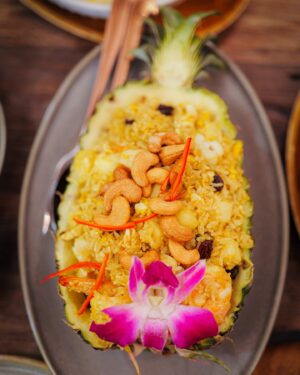 Suhana Basheer Instagram - 15th Anniversary vibes: Love, laughter, and a Thailand photo dump to remember! 💕🇹🇭

#anniversary #thailand #bangkok #bstorycafe #food #basheerbashi
