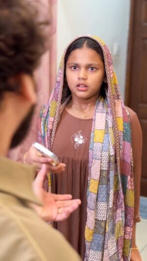 Sunaina Basheer Instagram - E QALB Ennuvecha enthannariyo ninaku? 😡

Camera - @_suhana_basheer 

#qalbmovie #sajidyahiya #acting #malayalam #basheerbashi #sunainabasheer