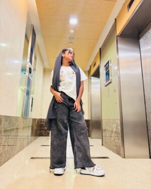 Sunaina Basheer Instagram - A Little Sparkle In Every Step.🤘🏻🩶