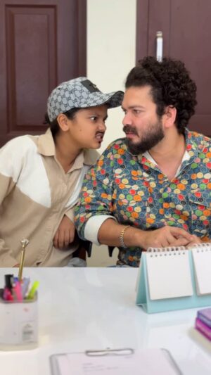 Sunaina Basheer Instagram - Shobhana manja colourilu ponunda 🤣😂

#malayalamcomedy #basheerbashi #mashurabasheer #sunainabasheer