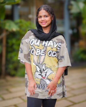 Sunaina Basheer Instagram - Blooming at my own pace.🌷

Click - @basheer_bashi 🥸