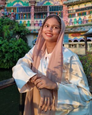 Sunaina Basheer Instagram - Glow where the sun goes.🌤️🧡
