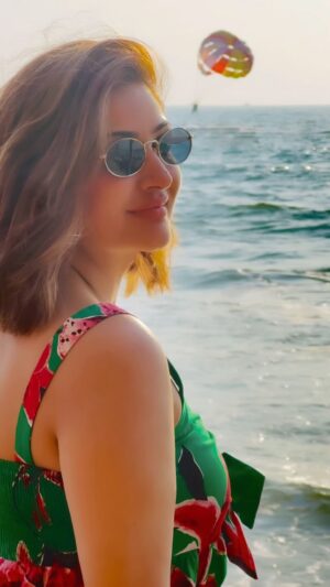 Surilie Gautam Instagram - ❤️🌊💚