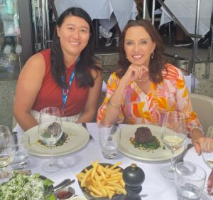 Suzanne Paul Instagram - Delicious lunch @soulbarandbistro with Jessica Wu, who won an auction to have lunch with me at the Women in Finance charity auction 🤩