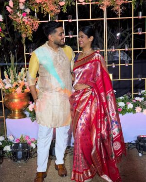 Swarda Thigale Instagram - Wedding magic in the air…spreading love no bounds 🥰 

#love #wedding #mereyaarkishaadi #shaadiseason #photodump #instagood