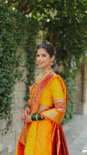 Swarda Thigale Instagram - मराठमोळी…थोडीशी साधी भोळी…असा झाला माझ्या लग्नाचा मुहूर्त 🥰 
Maharashtrian Tradition, rituals 👩‍❤️‍👨 

#marathimulgi #reels #instagood @wmgmarathibrides