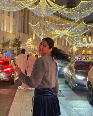 Swarda Thigale Instagram - Indeed it was a verrryyyy Merryyy Christmas ✨♥️ 🎄 and a Happy Year too 🥂 

#london #travel #happy #holidays #winterwonderland #instagood #photodump #2024