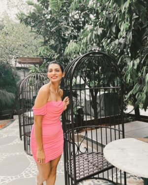 Swati Gandhi Instagram - Hello July🌷🌷
Magic happens only when you believe✨✨

[myswatitude, swati gandhi, spread love, positivity, believe, faith, gratitude, bangalore fashion blogger, bangalore lifestyle blogger, bangalore influencer, ootd post, urbanic, india]