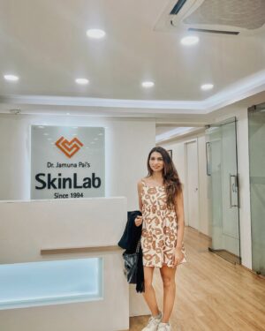 Swati Gandhi Instagram - I had an excellent experience at SkinLab by Dr. Jamuna Pai on Vittal Mallya Road, Bangalore, for my laser hair removal treatment. What sets SkinLab by Dr. Jamuna Pai apart is their specialized protocols for Indian skin, award-winning USFDA-approved technology, and strict adherence to medical guidelines, with all procedures conducted by experienced doctors to ensure safety and outstanding results.

The clinic’s staff were highly professional and attentive, making me feel comfortable throughout the entire process. The treatment was effective, and I noticed significant results after just one session. The clean and welcoming environment added to the overall positive experience.

If you’re looking for a reliable and effective laser hair removal treatment, come visit SkinLab by Dr. Jamuna Pai on Vittal Mallya Road. 
Contact: 07259200200

#LaserHairRemoval #SmoothSkin #HairFree #SkinLabBangalore

@drjamunapai @rajathi.kalimuthan @skinlabindia

I am looking forward to my upcoming sessions and will share updates in the coming months ☺️☺️
#myswatitude