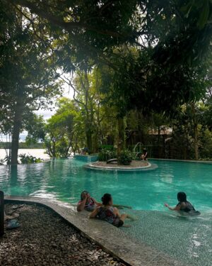 Sylvia Kim Instagram - welcome to my kubo cottage🏡🎍😆🫶 new upload!!!!
#bulacan #sanrafael #adventure