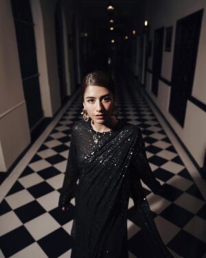 Syra Yousuf Instagram - ♠️♠️
-
Photography @hassanzameerofficial
Outfit  @elanofficial 
Jewelry @allurebymht 
Coordination @marketingmanagement
#babyliciouspromotions