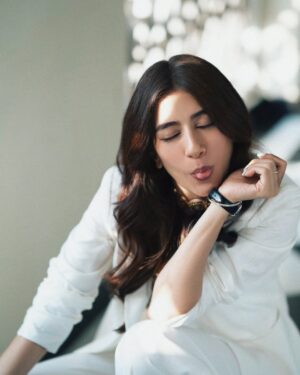 Syra Yousuf Instagram - 🤍🤍
-
@hassanzameerofficial 
@allurebymht 
@nabila_salon 
@marketingmanagement 
@babyliciousmovie 
#babyliciouspromotions
