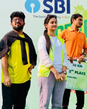Tamanna Vyas Instagram - Attending SBI’s Green Marathon Event in collaboration with Radio Mirchi & 91.9 Sidharth FM ✨🤘🏃‍♀️🏃‍♂️

#sidharthfm #radiomirchi #tamanna #tamannavyas #sidharthagrawal #marathon #greenmarathon