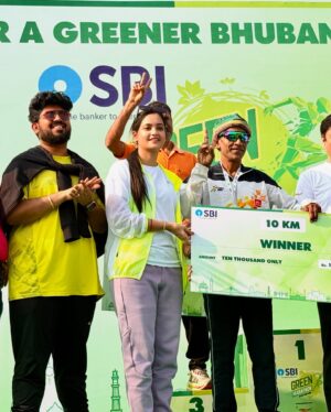 Tamanna Vyas Instagram - Attending SBI’s Green Marathon Event in collaboration with Radio Mirchi & 91.9 Sidharth FM ✨🤘🏃‍♀️🏃‍♂️

#sidharthfm #radiomirchi #tamanna #tamannavyas #sidharthagrawal #marathon #greenmarathon