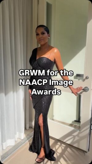 Tamron Hall Instagram - #grwm for the NAACP Image Awards! 

Hair: @johnnywright220 
Makeup: @raul0tero 
Dress: @lilyetcie 
Jewelry: @swarovski 

#tamfam #tamronhall #naacpimageawards