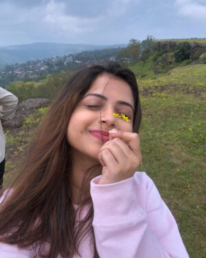 Tanvi Mundle Instagram - Good morning 🌸