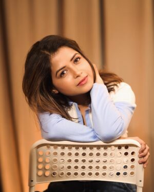 Tanvi Mundle Instagram - A beautiful week begins with a beautiful mindset 🩷🌸😇