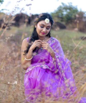 Tanvi Rao Instagram - 🌸🌸

Shot for, saree by @sankalpa_angadi 
Photography- @photograph_by_nv 
MUAH- @elegant_glaze 
Styling- @sahanastylediary 
Floral art- @floral_art_by_nidhi