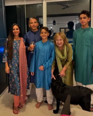 Tara Sharma Instagram - A v #happydiwali 🪔 everyone. Good wishes and
love from all of us to all of you ..❤️🧿 #family photos invariably have one person shutting their eyes (pic 1 Gaaga haaha as our kids call my Mum) or turning away or generally being in another zone hence the 3 pix. (Tia is allowed to do anything clearly haaha!) Not really celebrating or partying this year, not that we do much, but just a wish for all and remembering those loved ones not with us too. Diwali 🪔 good over evil. Find the light in every situation. Spread the light and positivity. A few things that come to mind on the festival of lights. What does it make you think of? Wishes for good health, joy, love, success, being good kind humble people & all good things for us all touch wood😀. Simple, easy to wear, cheerful home Diwali outfits from @fabindiaofficial . 

Wishing you all lots of light.

For anyone newer to my insta feed, yes my Mum is English and my Dad who v sadly passed over 12 yrs ago, Indian, Punjabi. So I am #mixed . If that’s even a word haaha! @roopaksaluja is half Sardar and half Nepalese, his father v sadly passed on 7 months ago. R is mixed too so yep our kids are quite a mix. We all are in different ways I guess, not just ethnicity, but ideas, interests and passions too but also so much the same. As a mixed kid, appreciating all festivals and doing rituals, often a mish mash of traditional and our own interpretations is something I always gravitated to. I think we all sort of do this, mixed or not what say? I guess what I am saying is we’re all so different and yet so the same. My amazing Mum has lived in India for over 55 years & feels very Indian in many ways. And Christmas for us is as much a thing as Diwali. Okay enough of my ramble but would love to hear any of your #mixed stories too and or non mixed and just how and what you do on Diwali? And what your kids do. We do a simple Lakshmi puja, something I enjoy doing and sort of do my version of and the family kindly joins in, though as big teens now they indulge me for just limited time haaha! We light some diyas, wear Indian outfits, do a lil rangoli and have a family meal and evening. A dash of cards, maybe. #mixedthatsus 

#staysafe