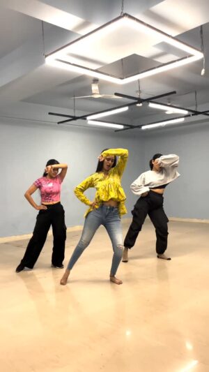 Tejaswini Gowda Instagram - "Dancing to the tune of Kuku Kumari, because life is better with a little groove! 🎵✨"

#tejaswinigowda #amardeepchowdary #amardeep_chowdary #kukukumari #KuKuKumariVibes #sekharmusic #vishnupriyabhimeneni