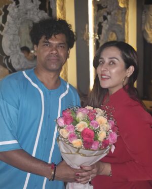 Tejaswini Lonari Instagram - I went from wanting to completely ignore my birthday to having an unforgettable celebration and it’s all thanks to my incredible friends who went above and beyond to make my day truly special at the very last minute, thank you all so much, I feel truly blessed to have you in my life❤️🧿🧿🧿
#birthday #friends #goodvibes