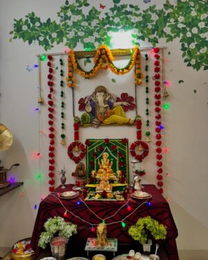 Tejaswini Lonari Instagram - गणपती बाप्पा मोरया….पुढच्यावर्षी लवकर या ❤️🙏🙏

#ganeshfestival2024